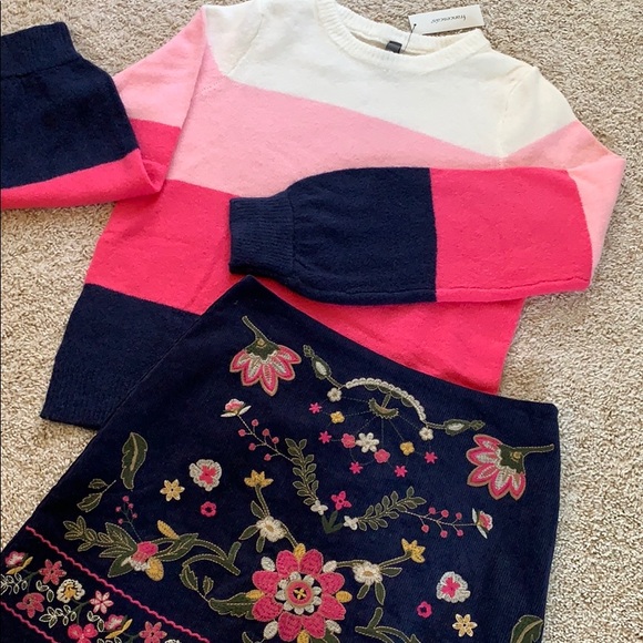 Francesca’s Harper Heritage Embroidered Mini - Picture 5 of 6